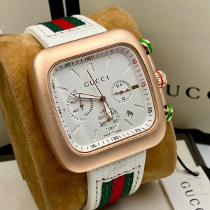 Gucci Analog Wristwatch with Date