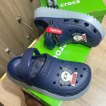crocks 8